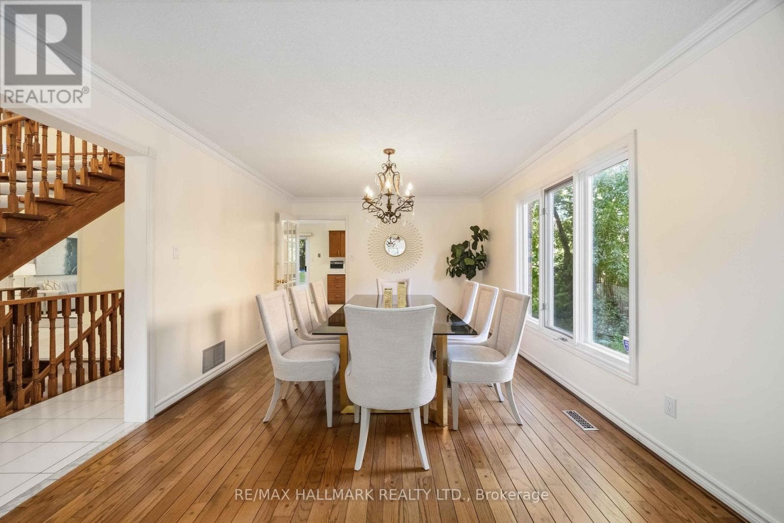 Single Family at 69 King's Cross Avenue, Richmond Hill (Bayview Hill), Ontario - Photo 8 - RE/MAX Garden City Realty