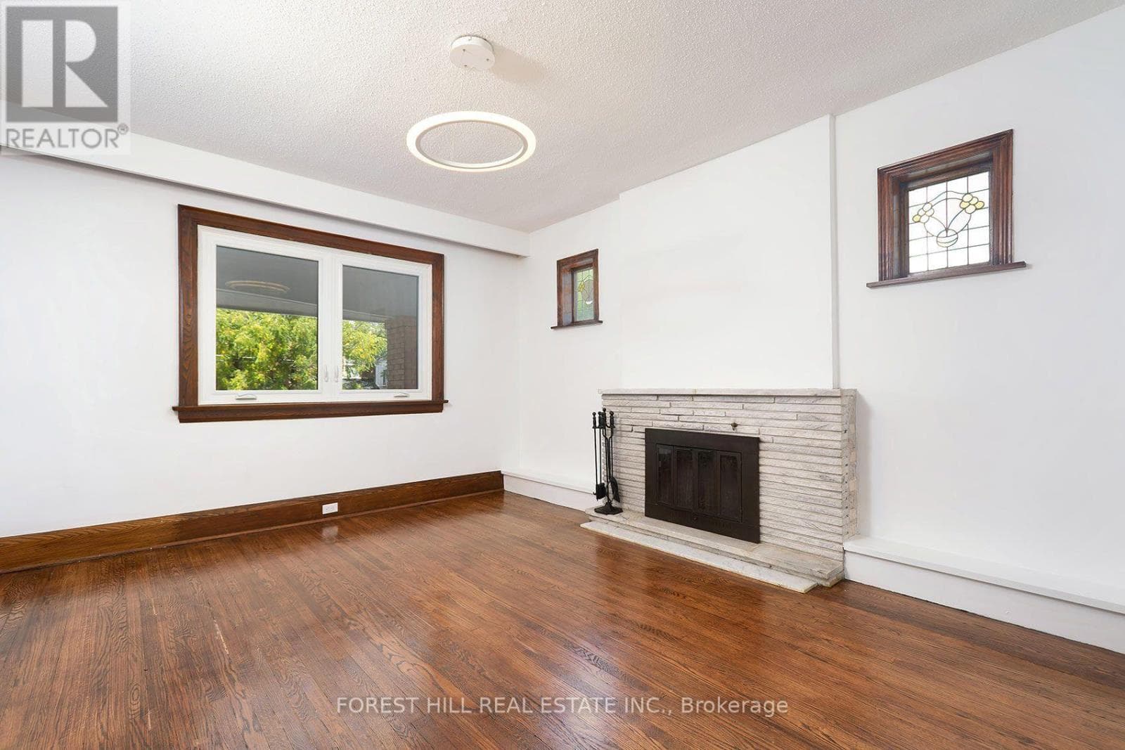 Single Family at 139 Craighurst Avenue, Toronto (Lawrence Park South), Ontario - Photo 6 - RE/MAX Garden City Realty