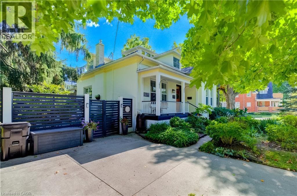 Single Family at 59 ALLEN Street, Waterloo, Ontario - Photo 4 - RE/MAX Garden City Realty