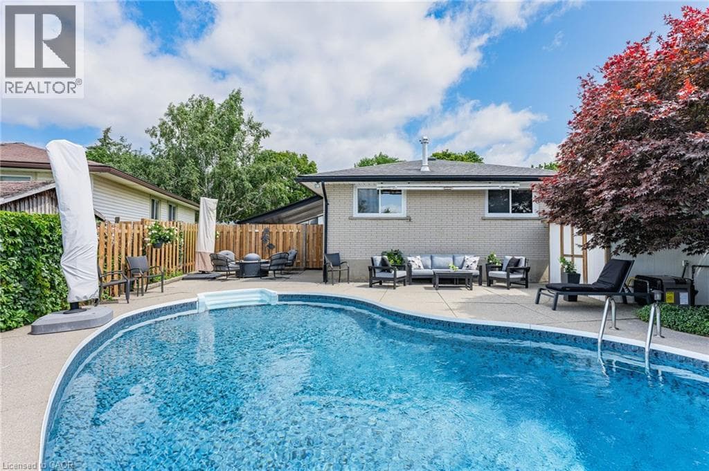 Single Family at 107 LAURENTIAN Drive, Kitchener, Ontario - Photo 3 - RE/MAX Garden City Realty