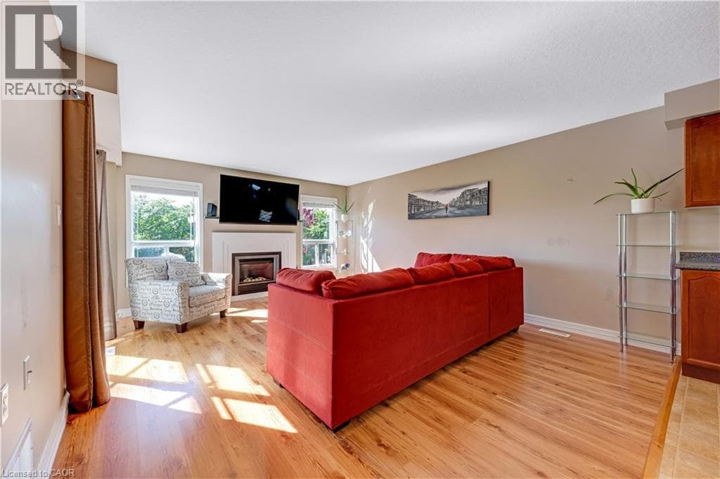 Single Family at 320 BRANDENBURG Place, Waterloo, Ontario - Photo 8 - RE/MAX Garden City Realty