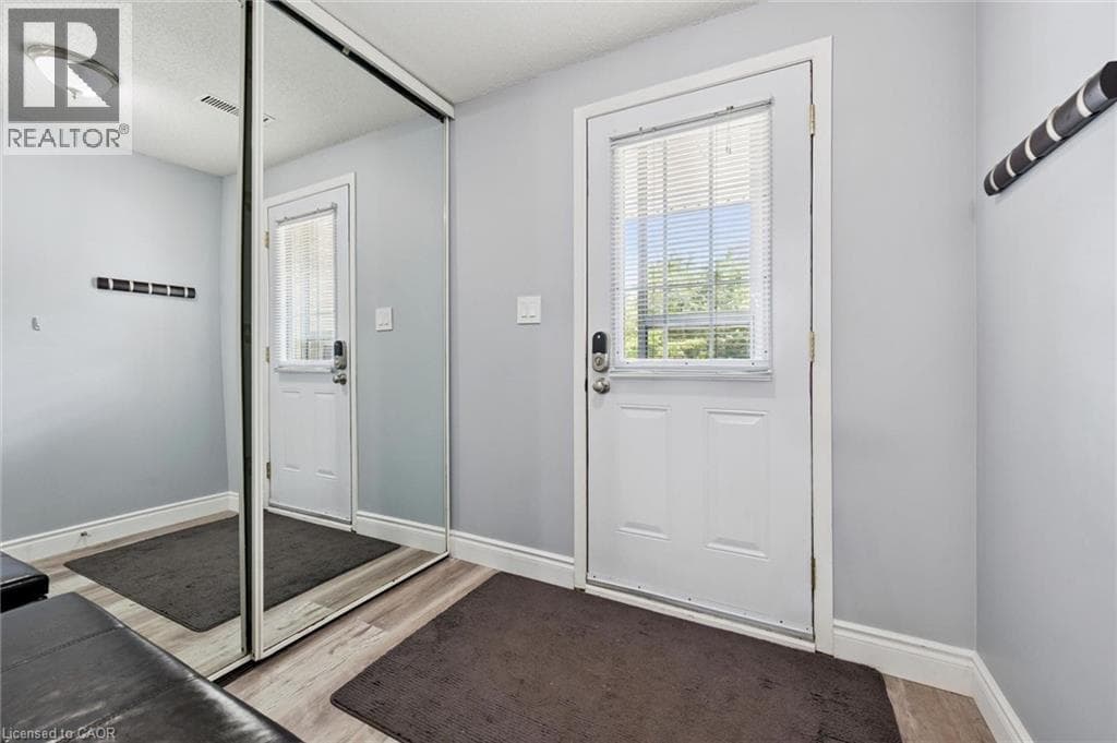 Single Family at 13- 54 GREEN VALLEY Drive, Kitchener, Ontario - Photo 5 - RE/MAX Garden City Realty