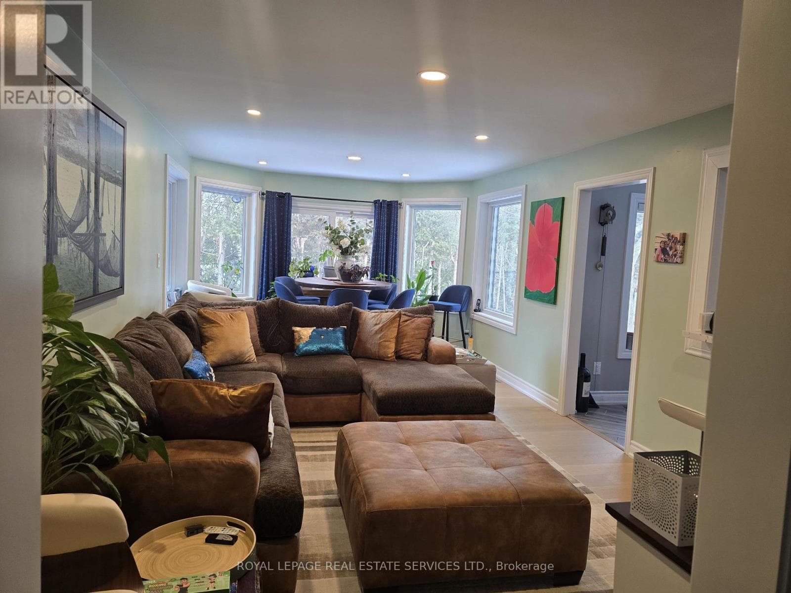 Single Family at , , ON - Photo 7 - RE/MAX Garden City Realty