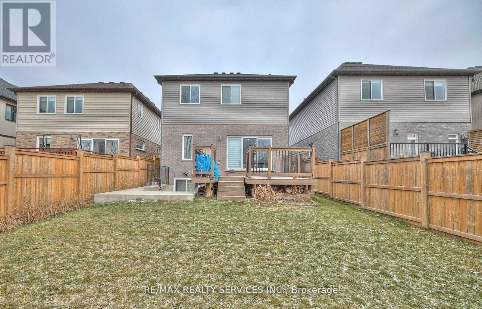 Single Family at Bsmt- 6045 Ernest Crescent, Niagara Falls (Forestview), Ontario - Photo 7 - RE/MAX Garden City Realty
