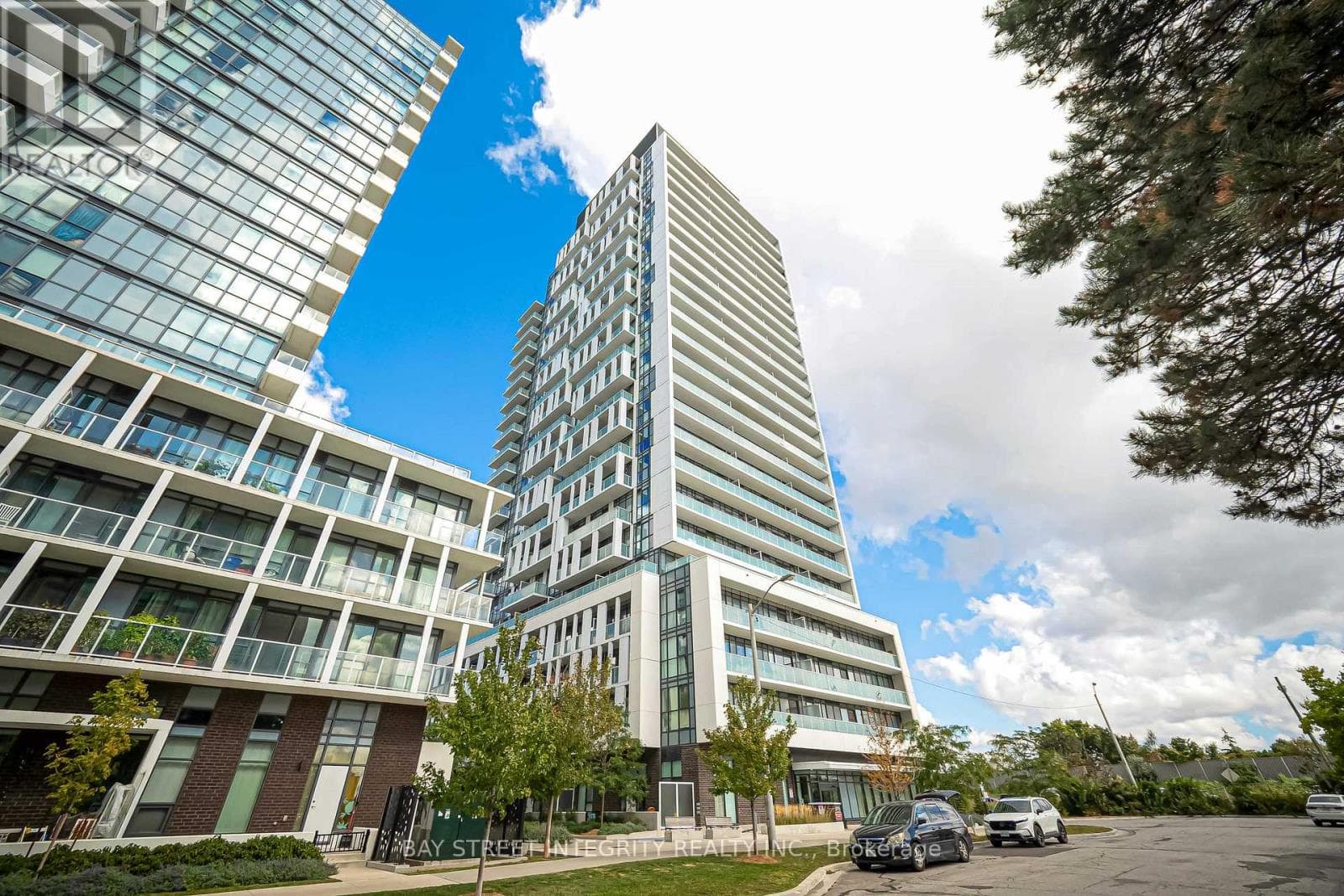801- 188 Fairview Mall Drive