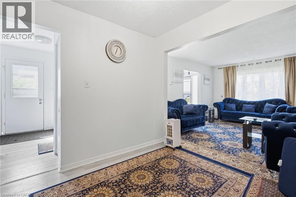 Single Family at 126 DINISON Crescent, Kitchener, Ontario - Photo 9 - RE/MAX Garden City Realty