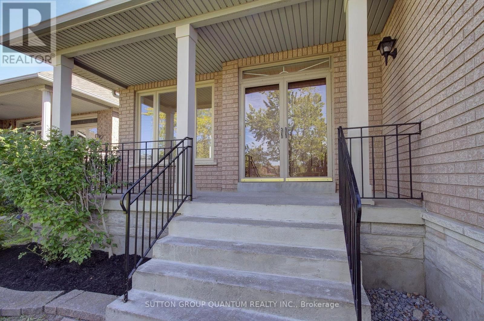 Single Family at 149 Haymer Drive, Vaughan (Maple), Ontario - Photo 6 - RE/MAX Garden City Realty