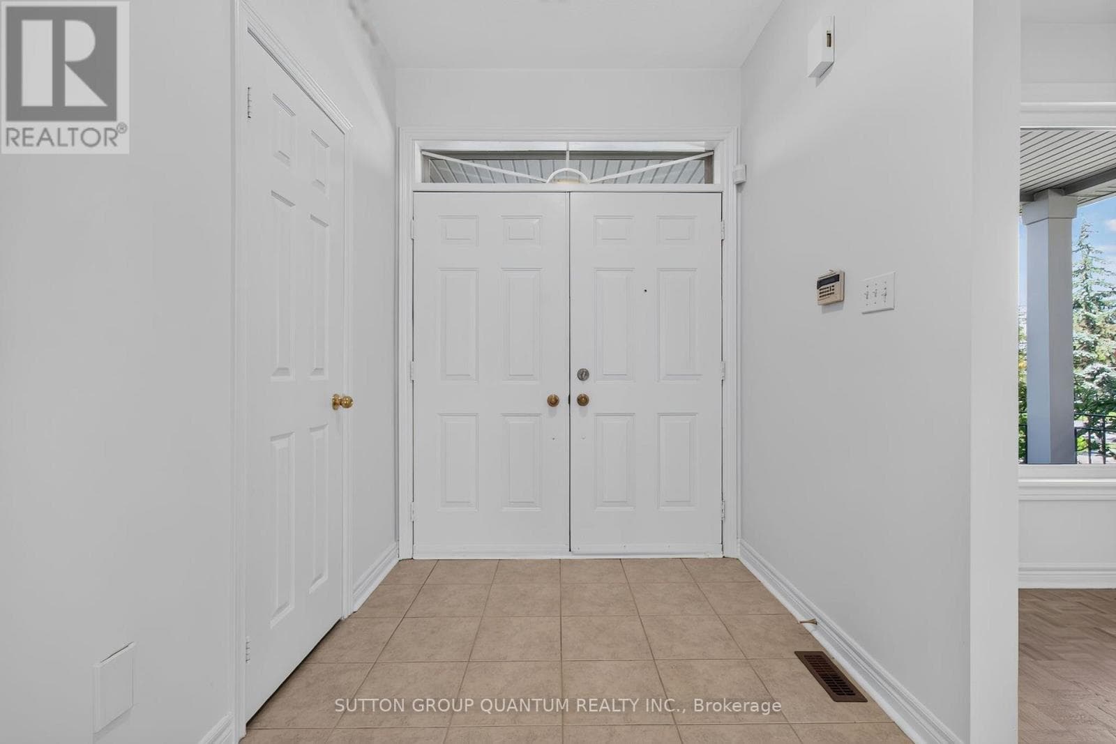 Single Family at 149 Haymer Drive, Vaughan (Maple), Ontario - Photo 7 - RE/MAX Garden City Realty