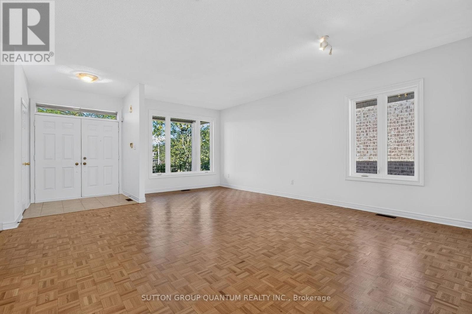 Single Family at 149 Haymer Drive, Vaughan (Maple), Ontario - Photo 9 - RE/MAX Garden City Realty