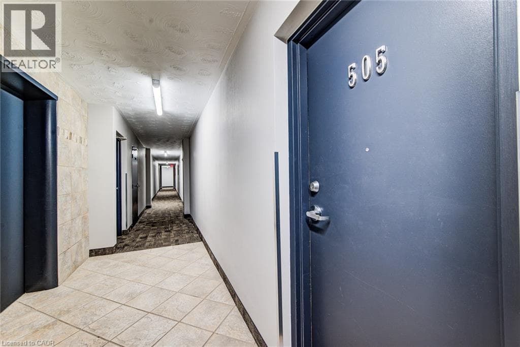 Single Family at 505- 58 BRIDGEPORT Road, Waterloo, Ontario - Photo 10 - RE/MAX Garden City Realty