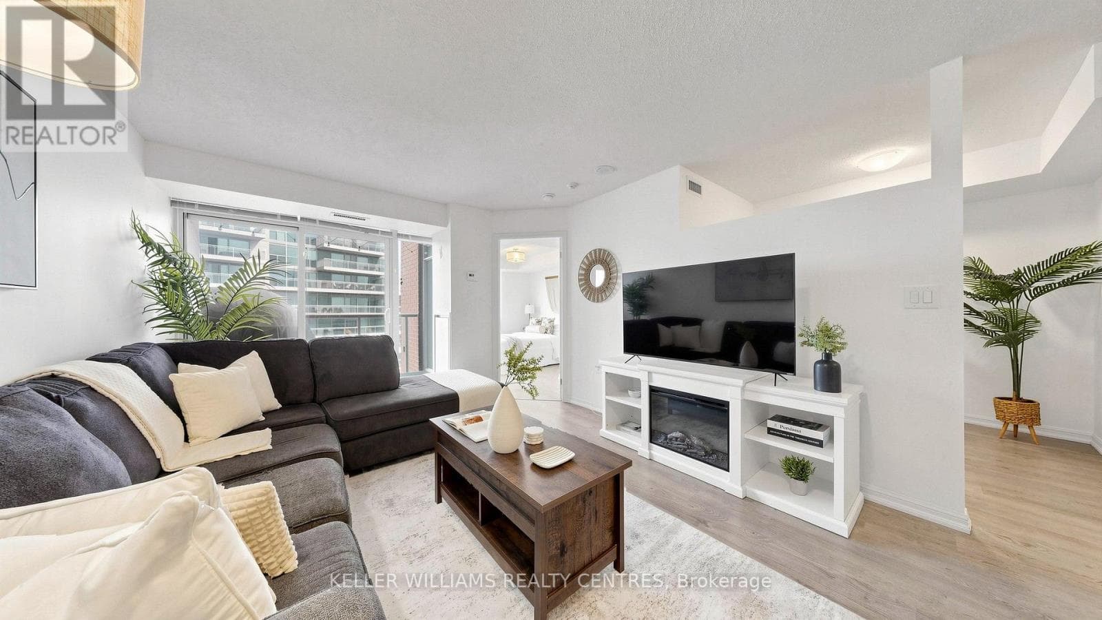 1006- 125 Western Battery Road