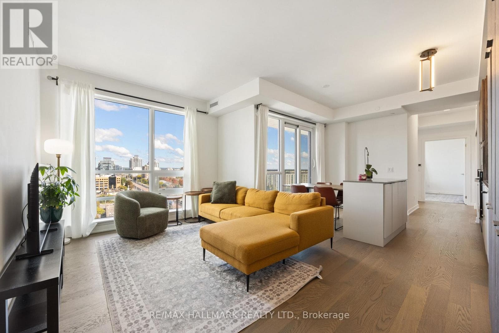 1103- 8888 Yonge Street