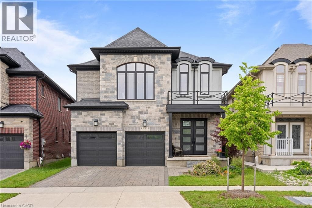 Single Family at 130 PONDCLIFFE Drive, Kitchener, Ontario - Photo 2 - RE/MAX Garden City Realty