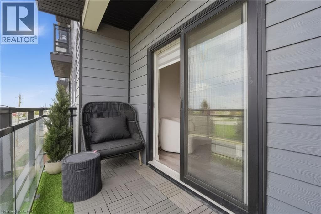 Single Family at 312- 251 NORTHFIELD Drive, Waterloo, Ontario - Photo 10 - RE/MAX Garden City Realty