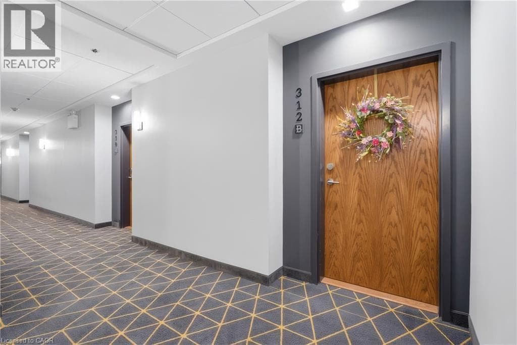 312- 251 NORTHFIELD Drive