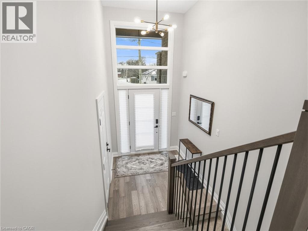 Single Family at 230 KNOLL Street, Port Colborne, Ontario - Photo 4 - RE/MAX Garden City Realty