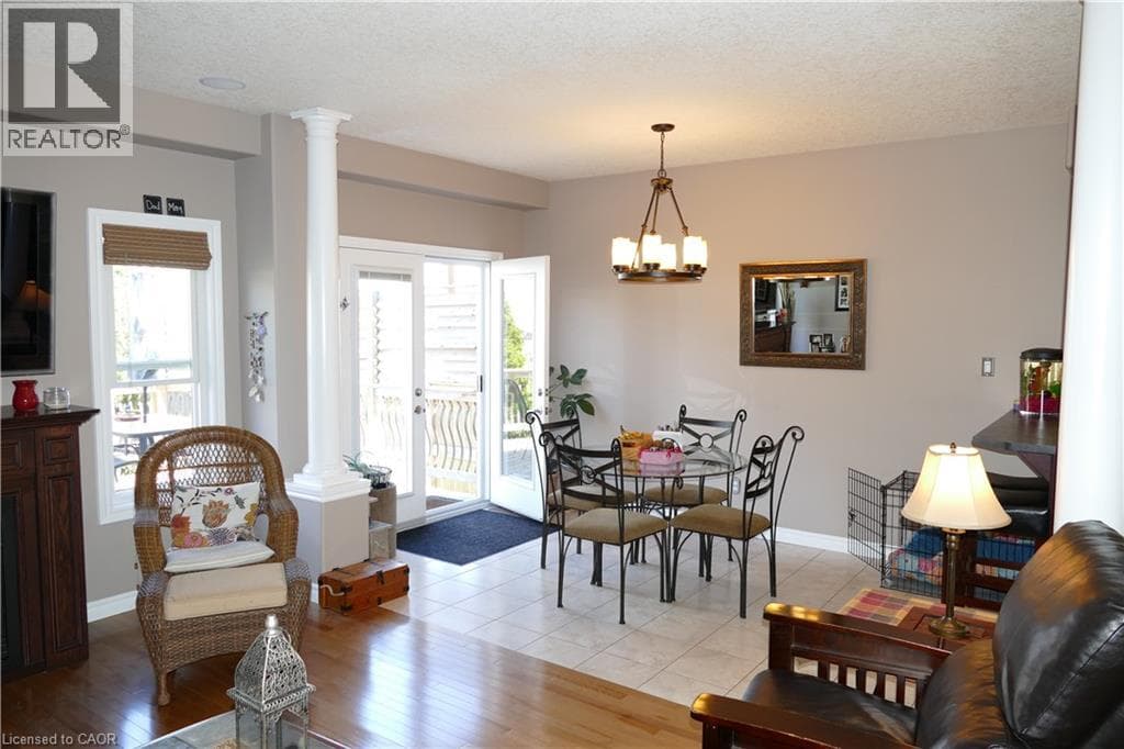 Single Family at 466 SIENNA Crescent, Kitchener, Ontario - Photo 8 - RE/MAX Garden City Realty