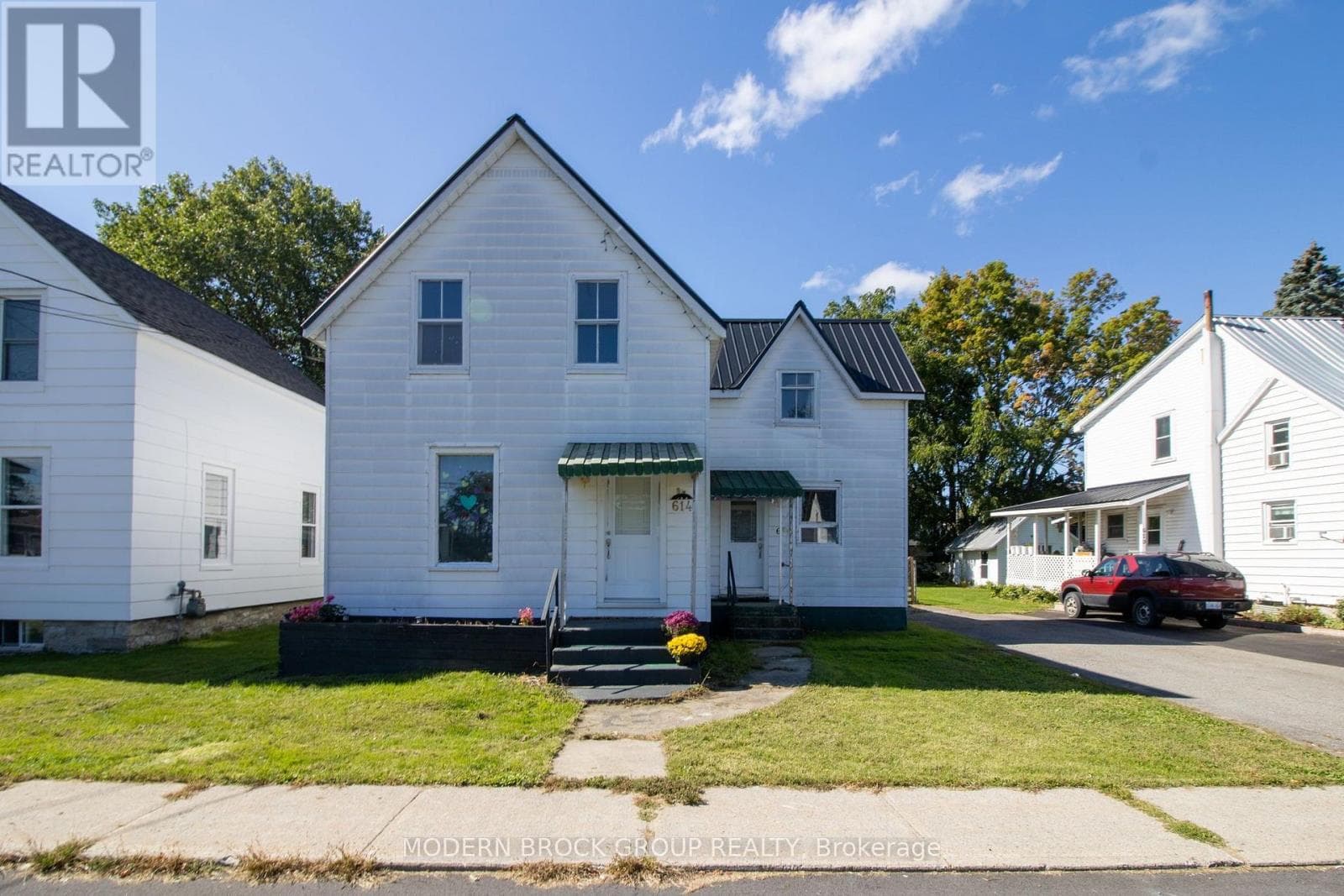 614 East Street