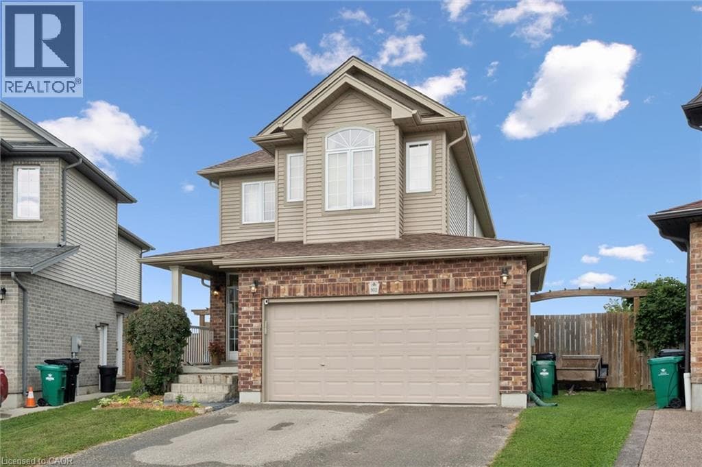 Single Family at 952 EDEN OAK Court, Kitchener, Ontario - Photo 2 - RE/MAX Garden City Realty