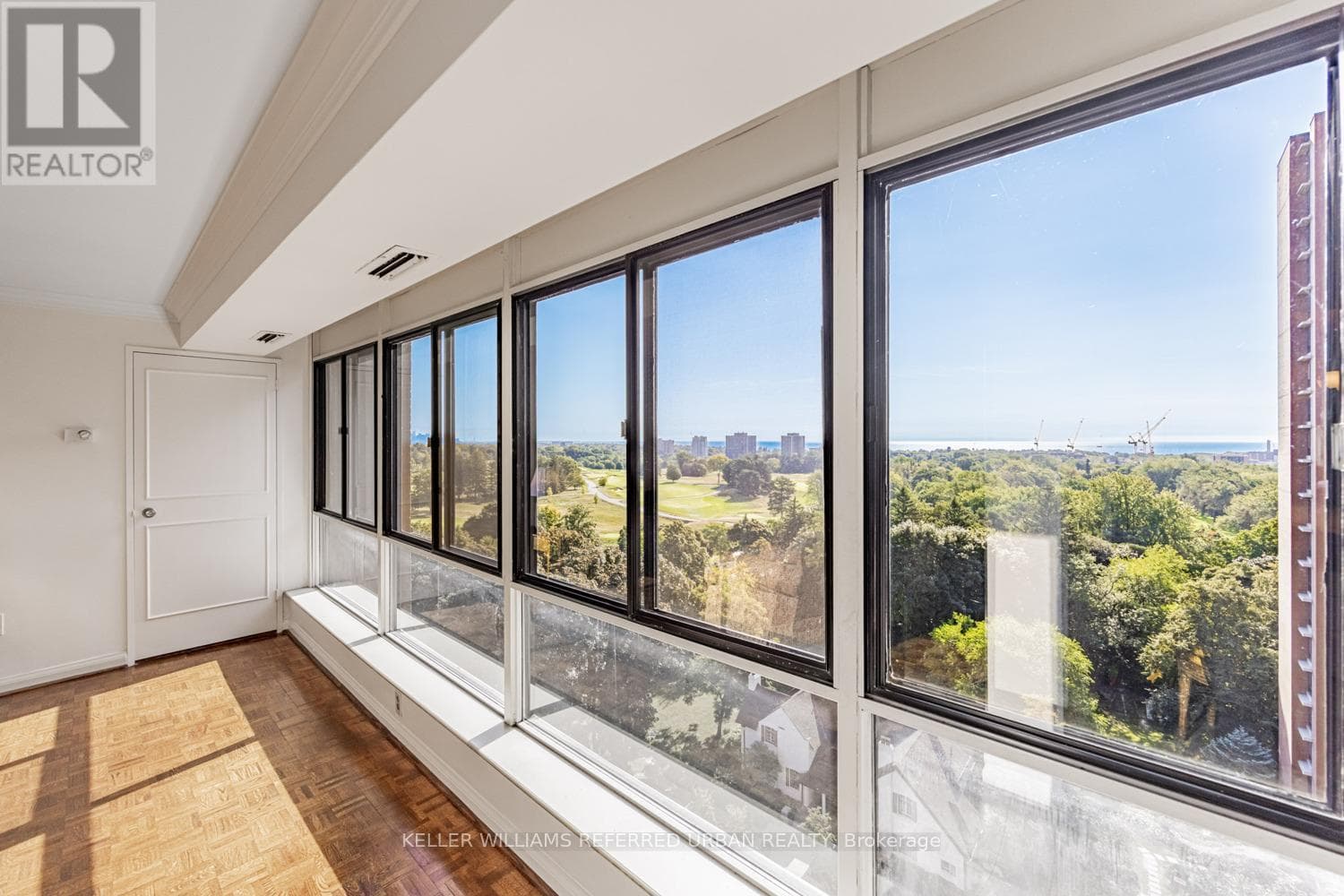 1409- 1400 Dixie Road