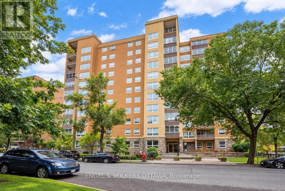 5- 373 Laurier Avenue