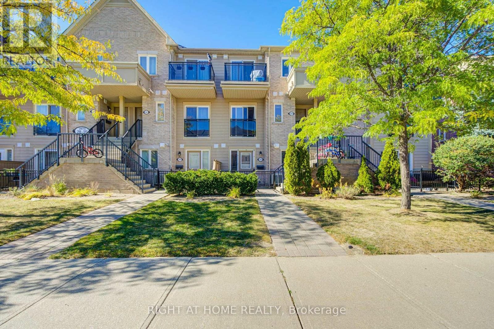 323- 4975 Southampton Drive