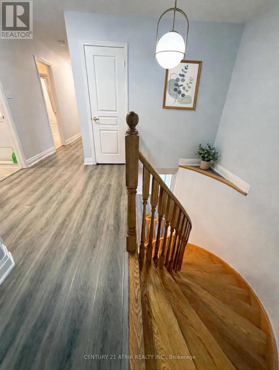 Single Family at 1268 Blencowe Crescent, Newmarket (Stonehaven-Wyndham), Ontario - Photo 5 - RE/MAX Garden City Realty