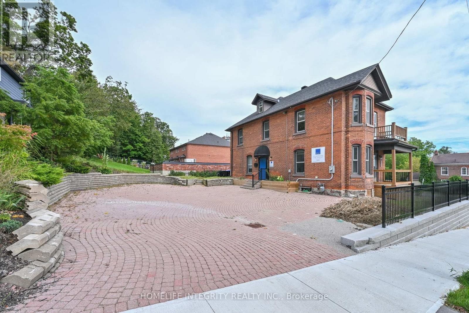 Office at 25 Berczy Street, Barrie (Codrington), Ontario - Photo 3 - RE/MAX Garden City Realty