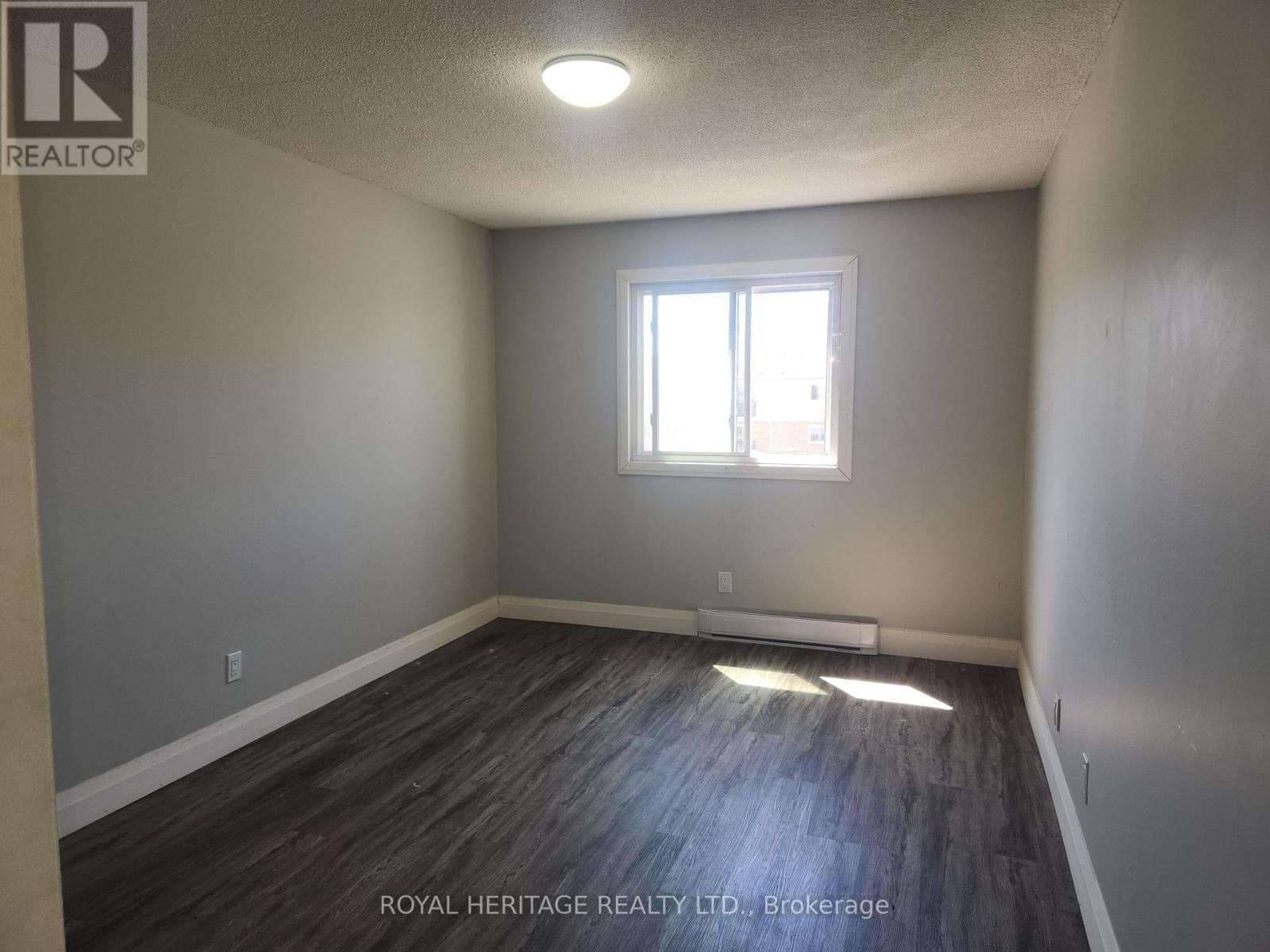 Multi-family at 307- 8800 Willoughby Drive, Niagara Falls (Chippawa), Ontario - Photo 4 - RE/MAX Garden City Realty