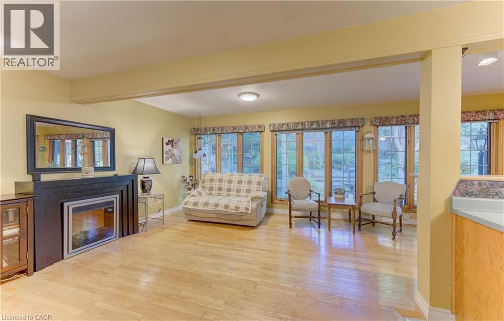 Single Family at 95 UPLANDS Drive, Kitchener, Ontario - Photo 10 - RE/MAX Garden City Realty