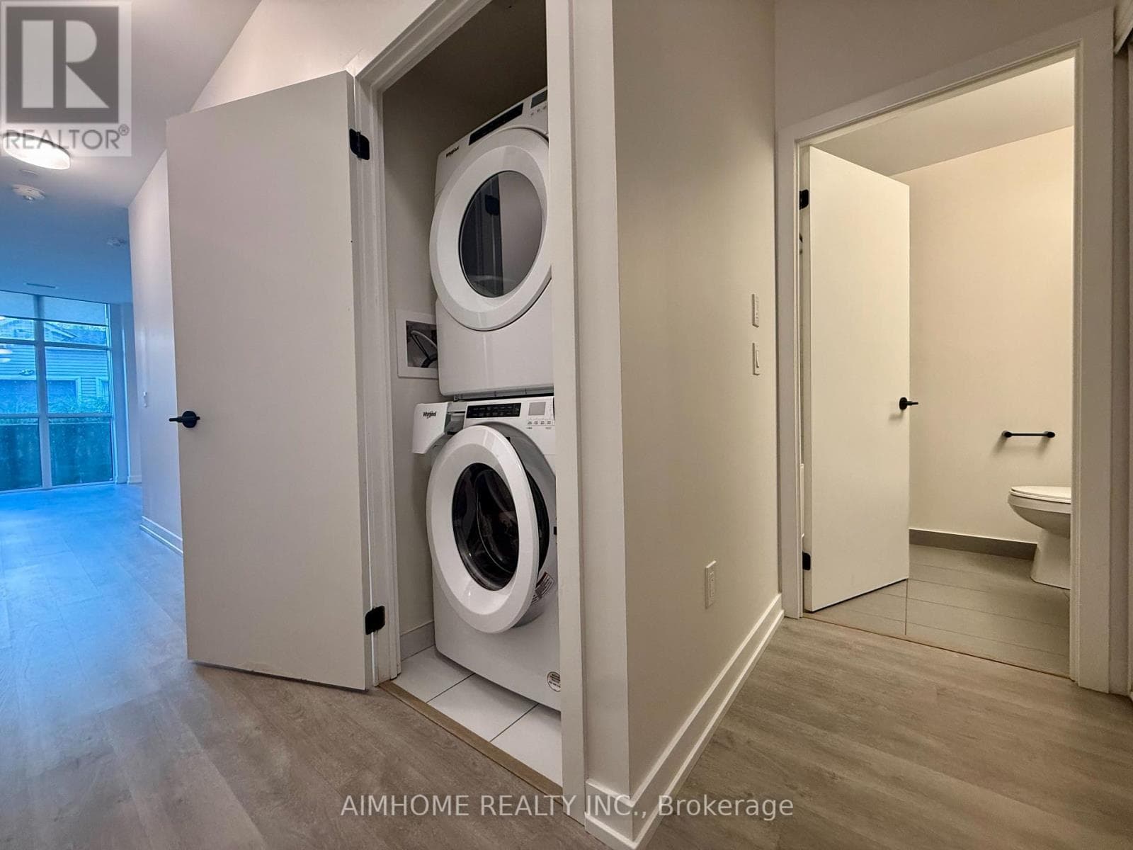 Single Family at 110- 2300 St. Clair Avenue, Toronto (Junction Area), Ontario - Photo 6 - RE/MAX Garden City Realty