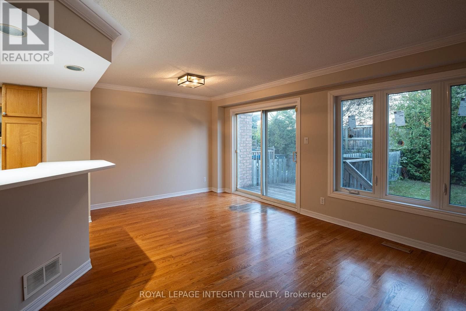 Single Family at 79 Forestglade Crescent, Ottawa, Ontario - Photo 10 - RE/MAX Garden City Realty
