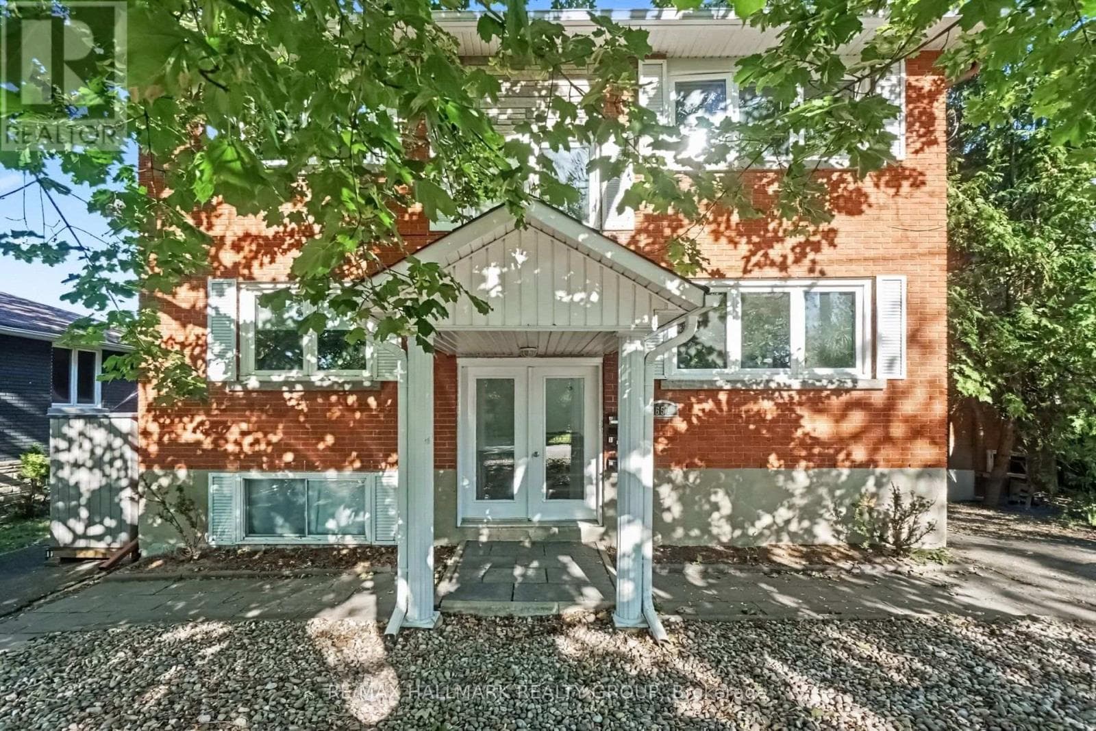657 Golden Avenue