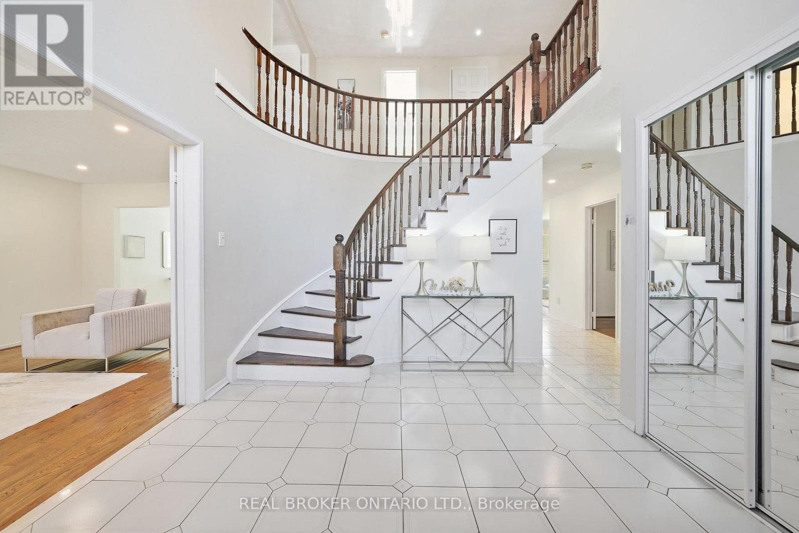Single Family at 61 Bluenose Crescent, Toronto (Highland Creek), Ontario - Photo 4 - RE/MAX Garden City Realty
