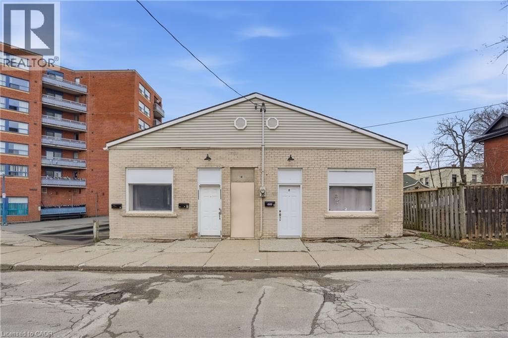 14 AVENUE Place