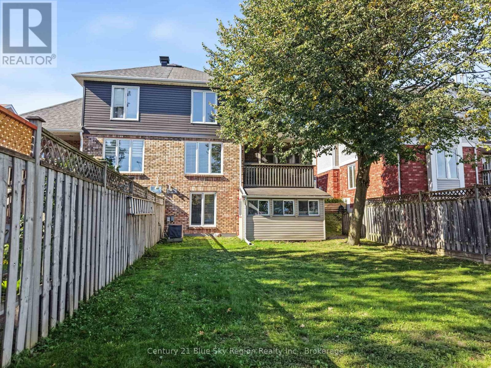 Single Family at 126 Cloverbrae Crescent, North Bay (Ferris), Ontario - Photo 4 - RE/MAX Garden City Realty