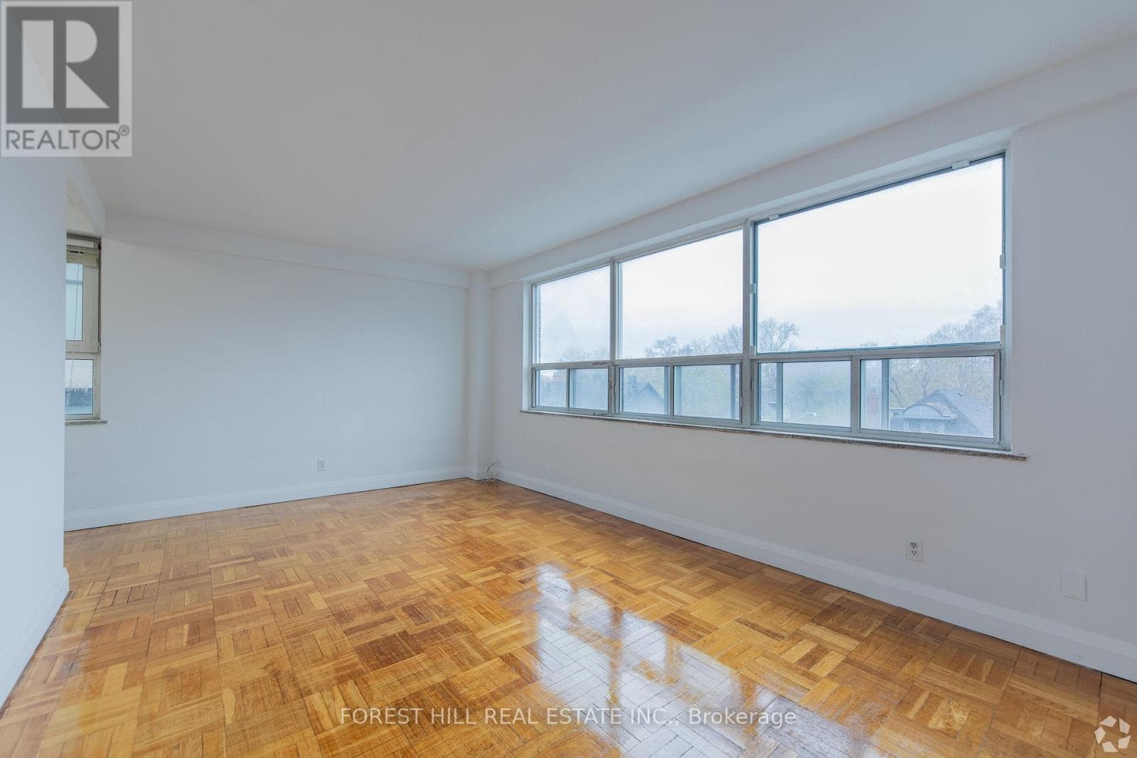 Multi-family at 408- 291 Avenue Road, Toronto (Yonge-St. Clair), Ontario - Photo 8 - RE/MAX Garden City Realty