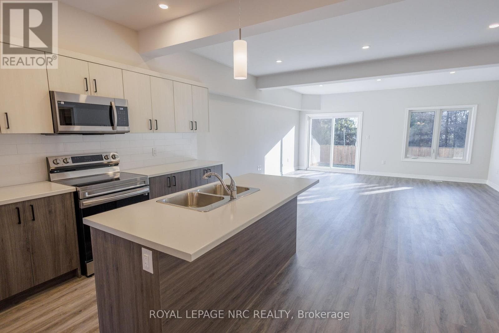 Multi-family at 1B- 41 St Davids, Thorold (Thorold Downtown), Ontario - Photo 3 - RE/MAX Garden City Realty