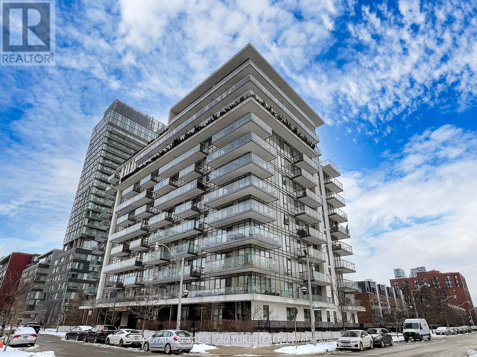 1002- 260 Sackville Street