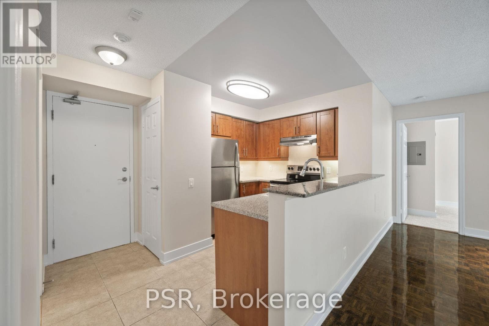 Single Family at 110- 515 Rosewell Avenue, Toronto (Lawrence Park South), Ontario - Photo 4 - RE/MAX Garden City Realty