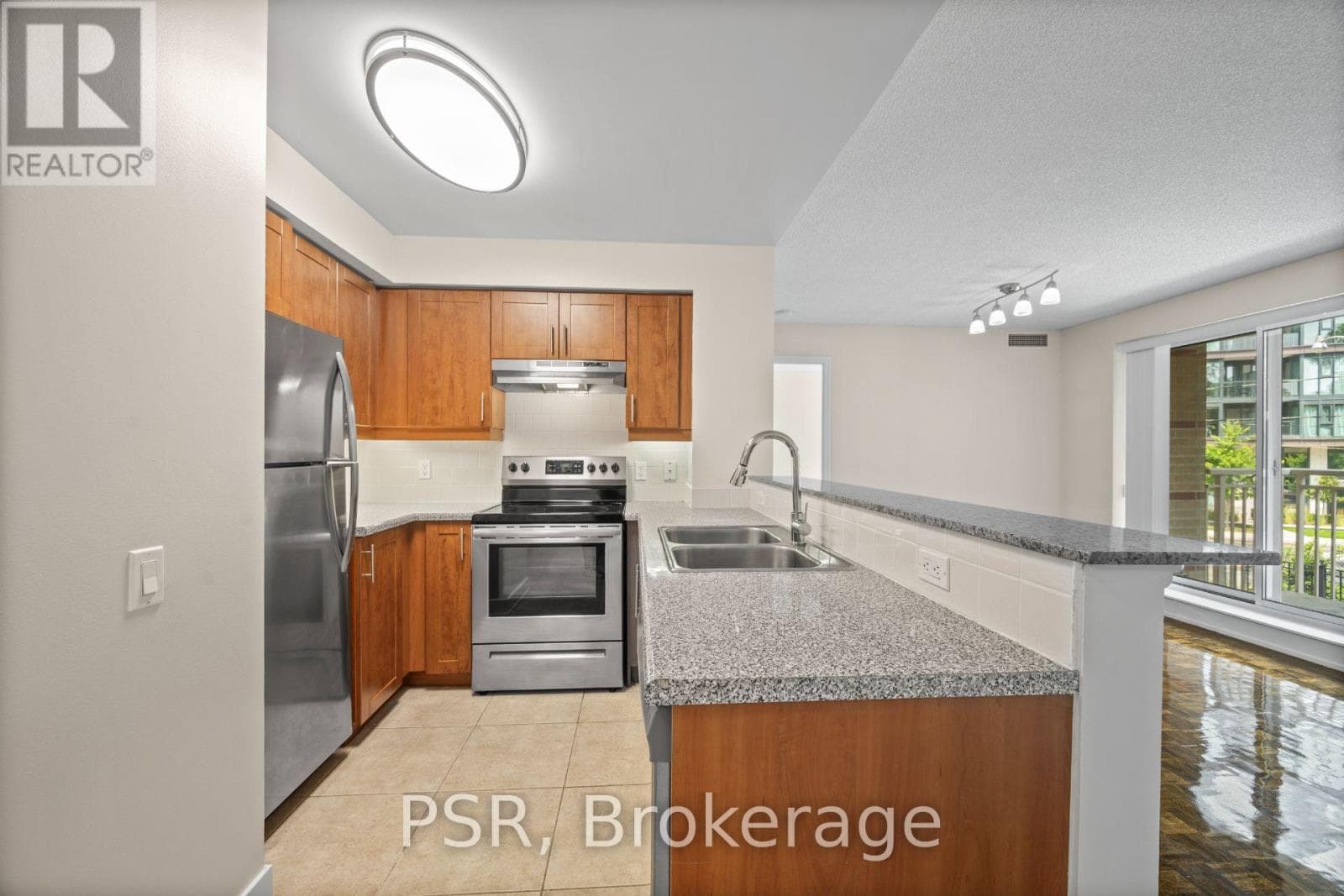 Single Family at 110- 515 Rosewell Avenue, Toronto (Lawrence Park South), Ontario - Photo 3 - RE/MAX Garden City Realty