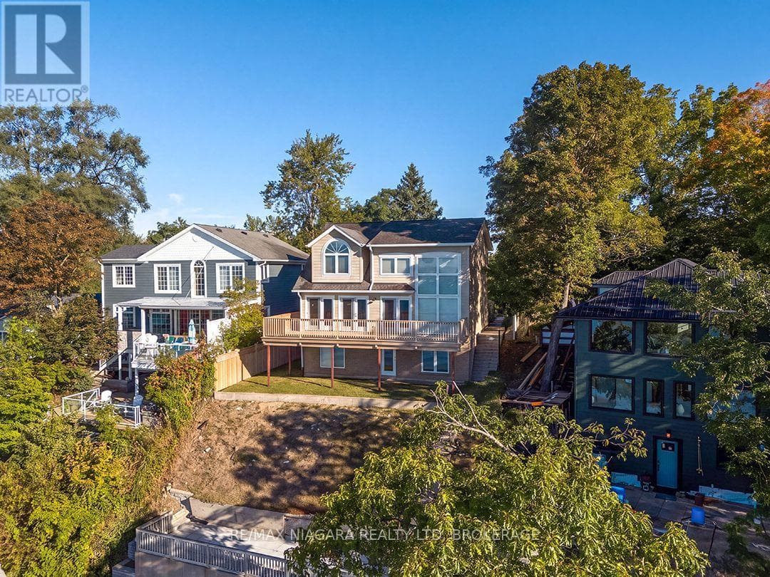 10429 Lakeshore Road