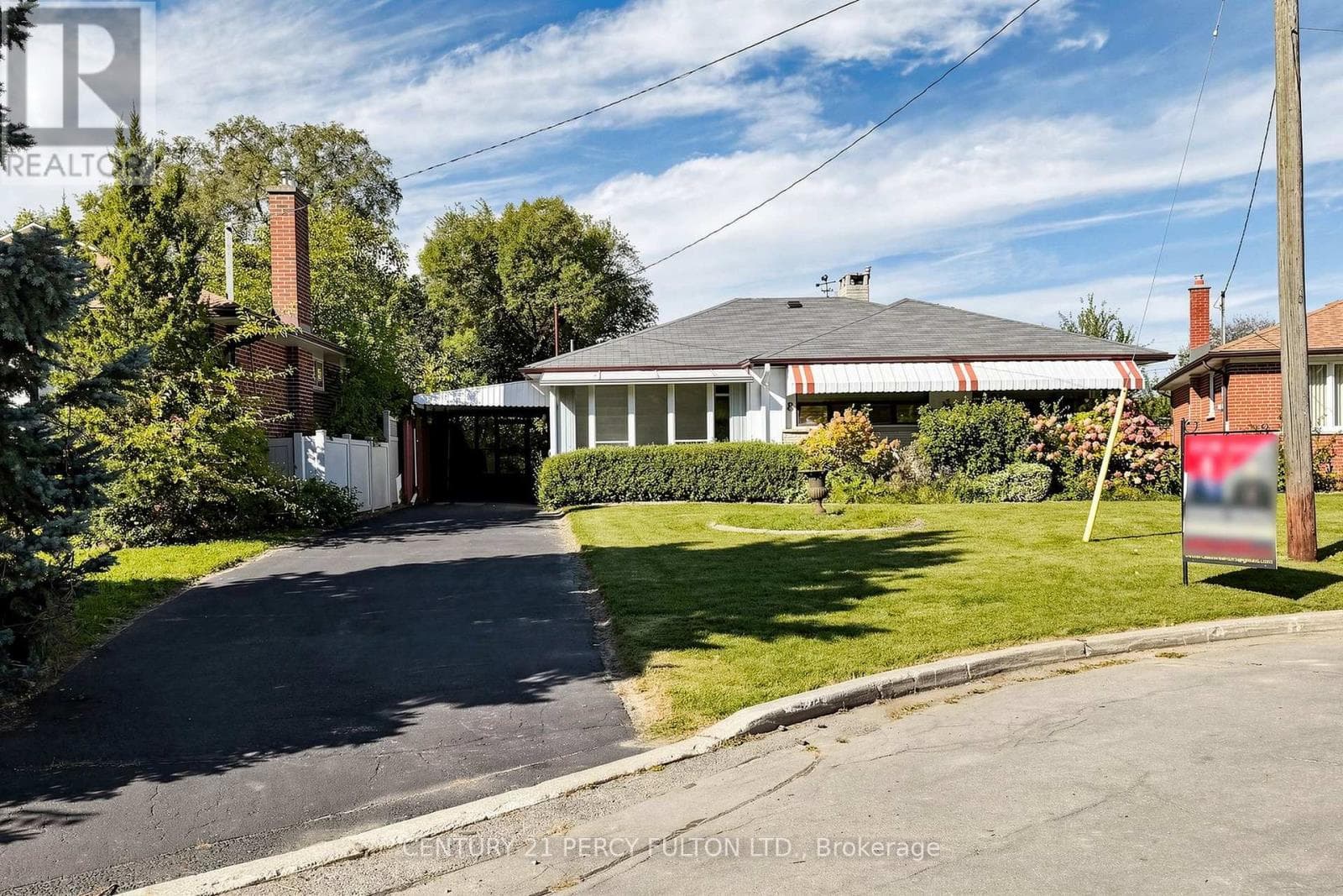 8 Wallbridge Court