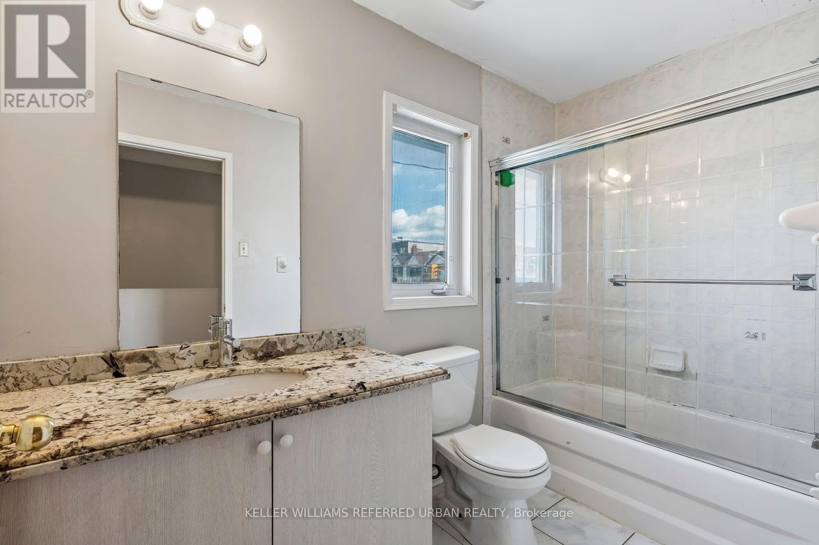 Single Family at 1508 Dupont Street, Toronto (Dovercourt-Wallace Emerson-Junction), Ontario - Photo 9 - RE/MAX Garden City Realty