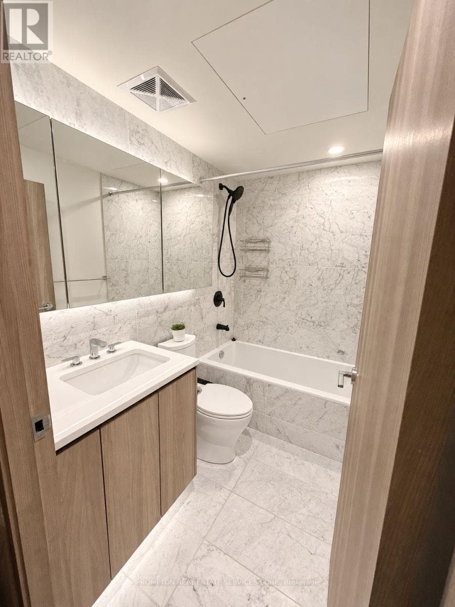 Single Family at 907- 85 McMahon Drive, Toronto (Bayview Village), Ontario - Photo 7 - RE/MAX Garden City Realty