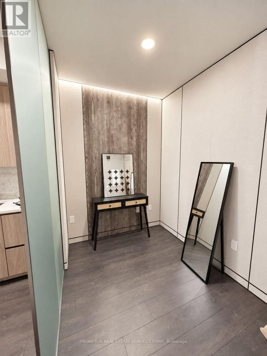 Single Family at 907- 85 McMahon Drive, Toronto (Bayview Village), Ontario - Photo 8 - RE/MAX Garden City Realty