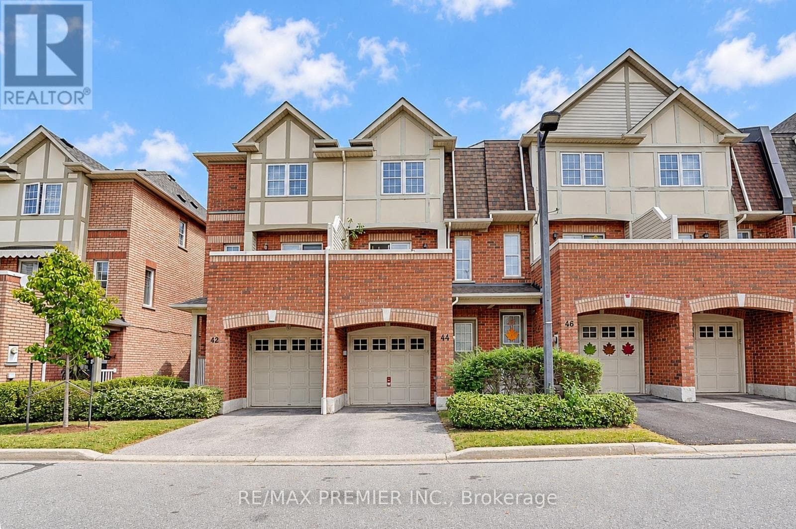 44- 3030 Breakwater Court