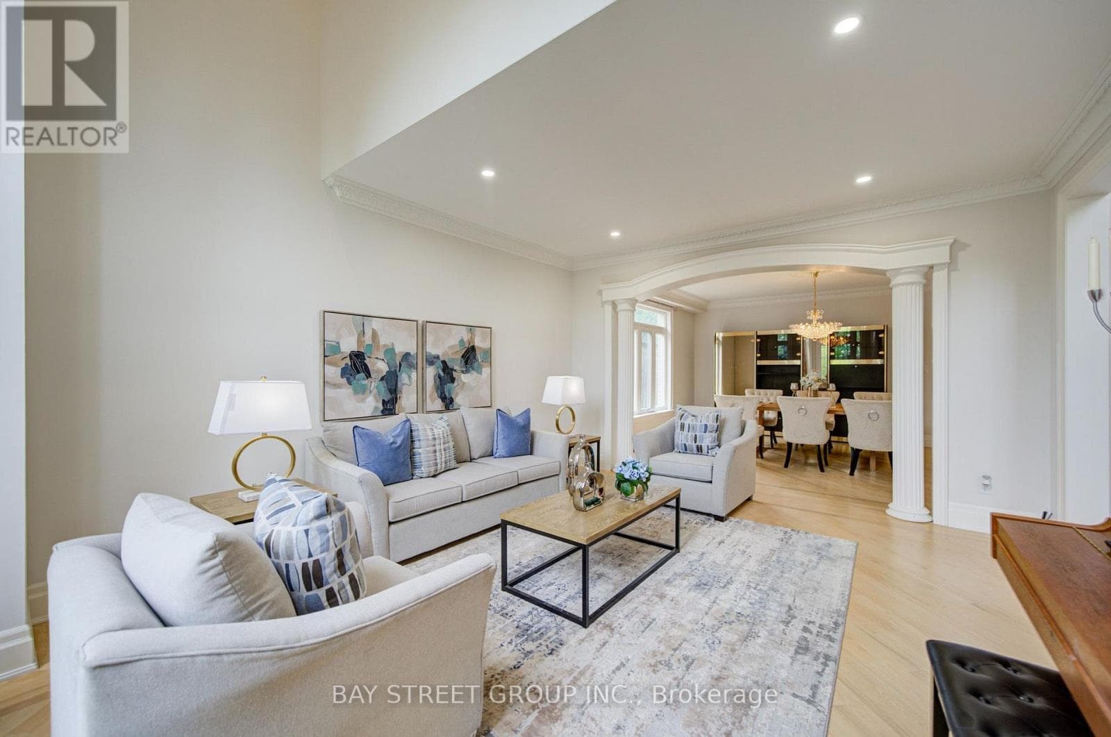 Single Family at 58 Bowan Court, Toronto (Bayview Woods-Steeles), Ontario - Photo 8 - RE/MAX Garden City Realty