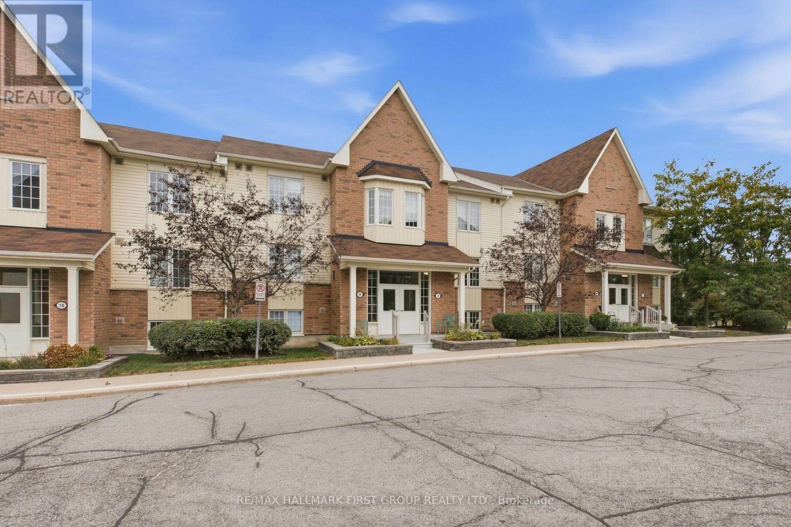 3- 8 Petra Way