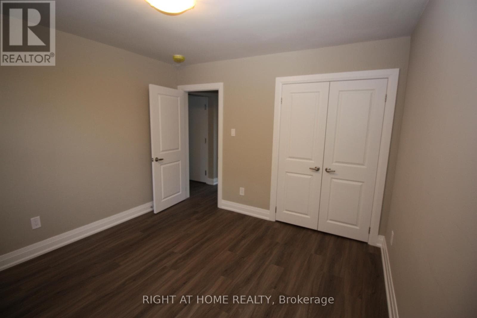Multi-family at 4- 2 Glen Gordon Road, Toronto (High Park North), Ontario - Photo 9 - RE/MAX Garden City Realty